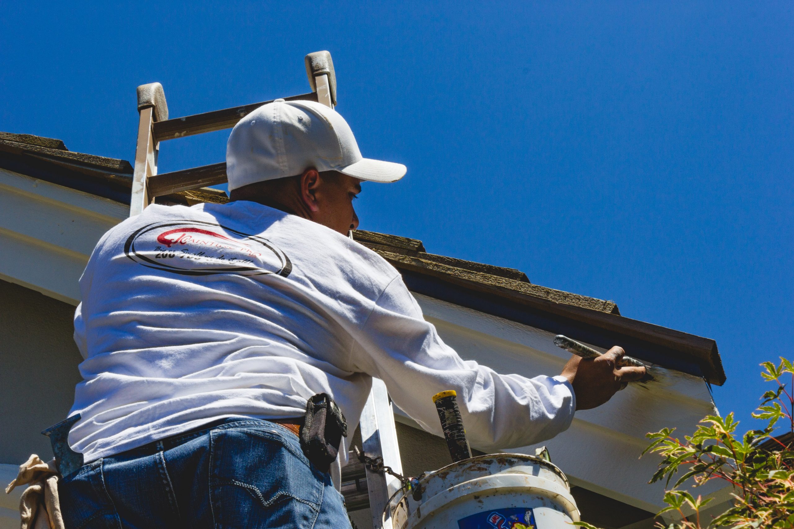 Our residential & commercial exterior painting offered from start to finish: